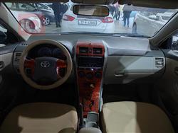 تۆیۆتا کۆرۆلا